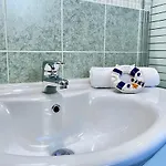 Con Piscina E Vista Mozzafiato Apartamento