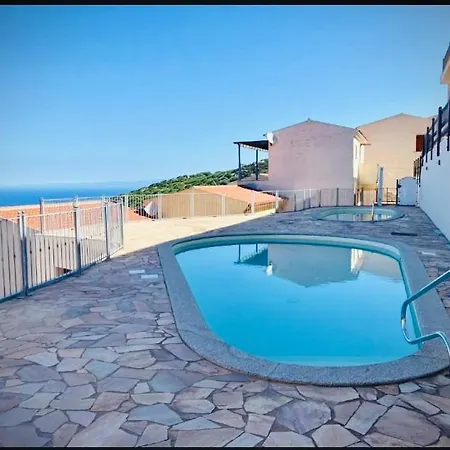 Con Piscina E Vista Mozzafiato * Cascabraga